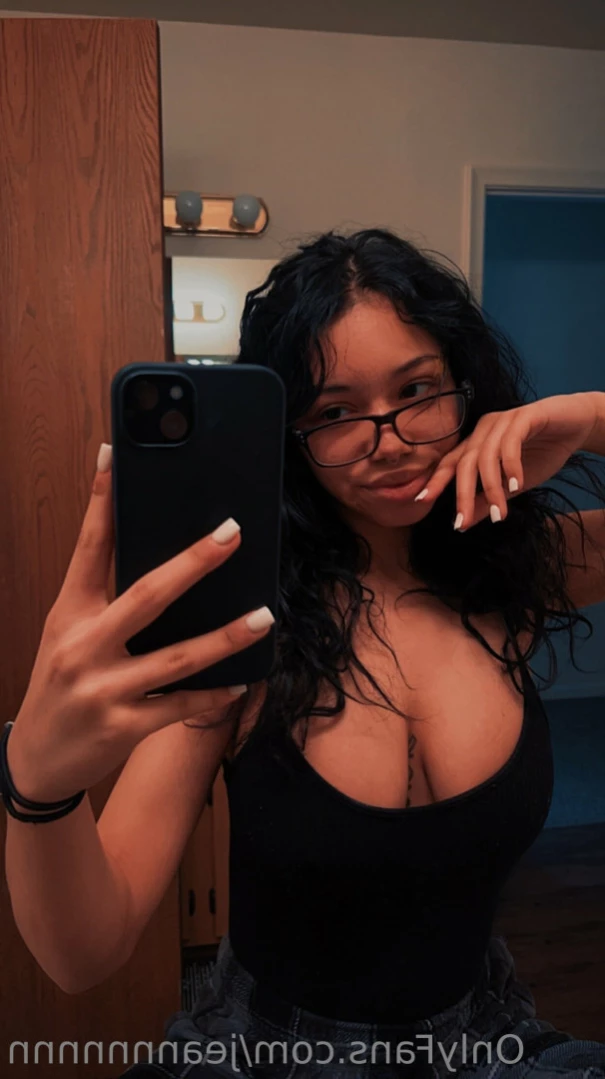 Jean [ jeannnnnnn ] Onlyfans leaked photo 11051533 on Hotleaks.tv