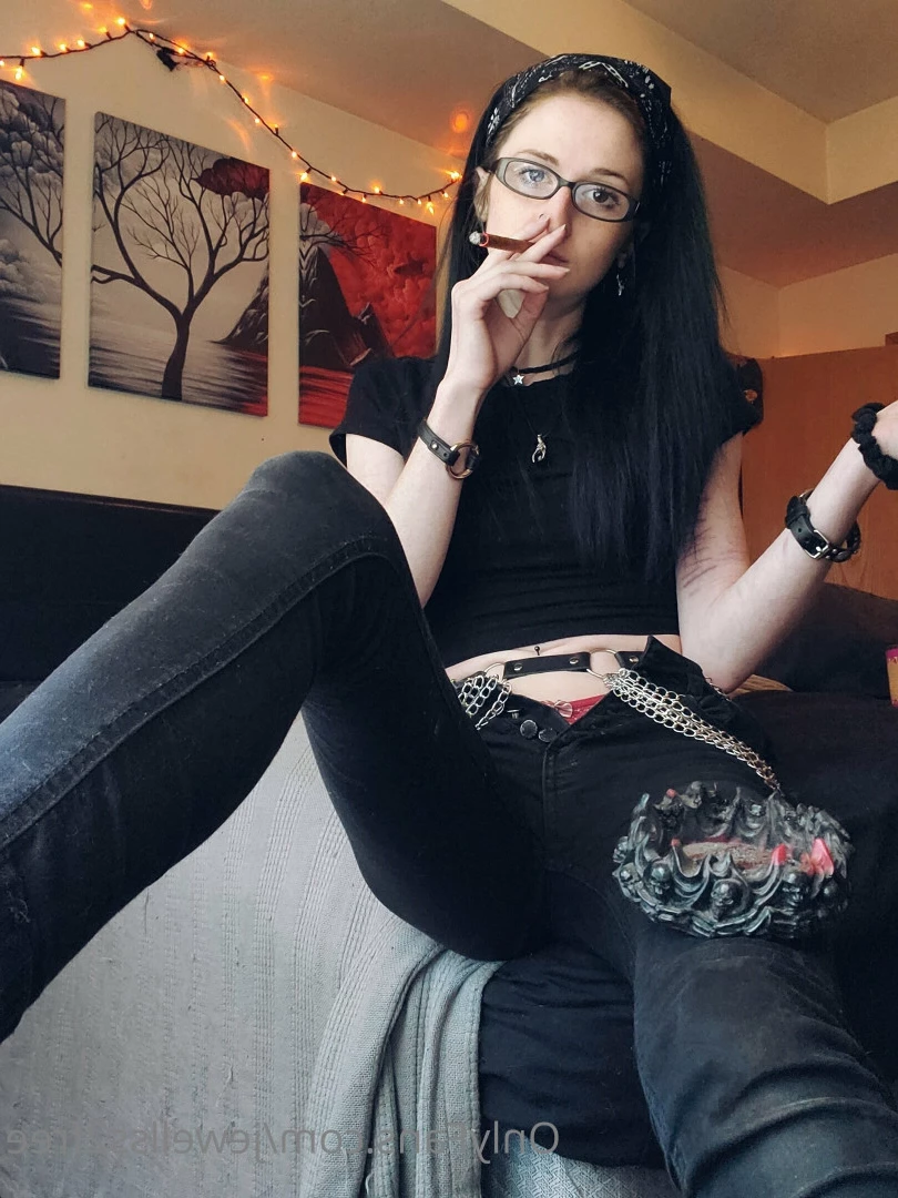 jewellss2free Onlyfans leaked photo 7414692 on Hotleaks.tv