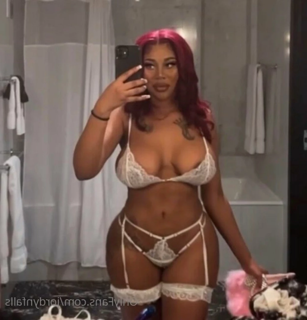 JORDY YOUR NEW FAV ONLINE P⭐️ GIRLFRIEND [ jordynfalls ] Onlyfans leaked photo 6571664 on Hotleaks.tv