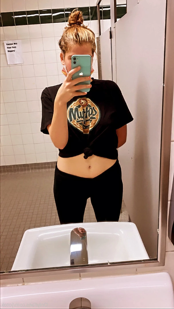 Josie [ josiemcgovernfree ] Onlyfans leaked photo 7335696 on Hotleaks.tv