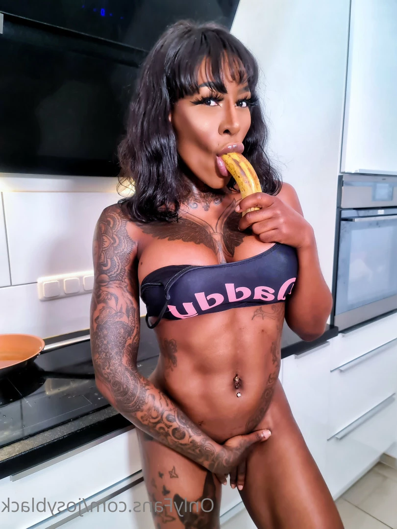 Josy Black [ josyblack ] Onlyfans leaked photo 7632345 on Hotleaks.tv