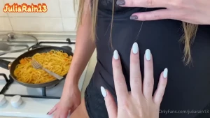 Julia Rain [ juliarain13 ] Onlyfans leaked video 13546589 on Hotleaks.tv