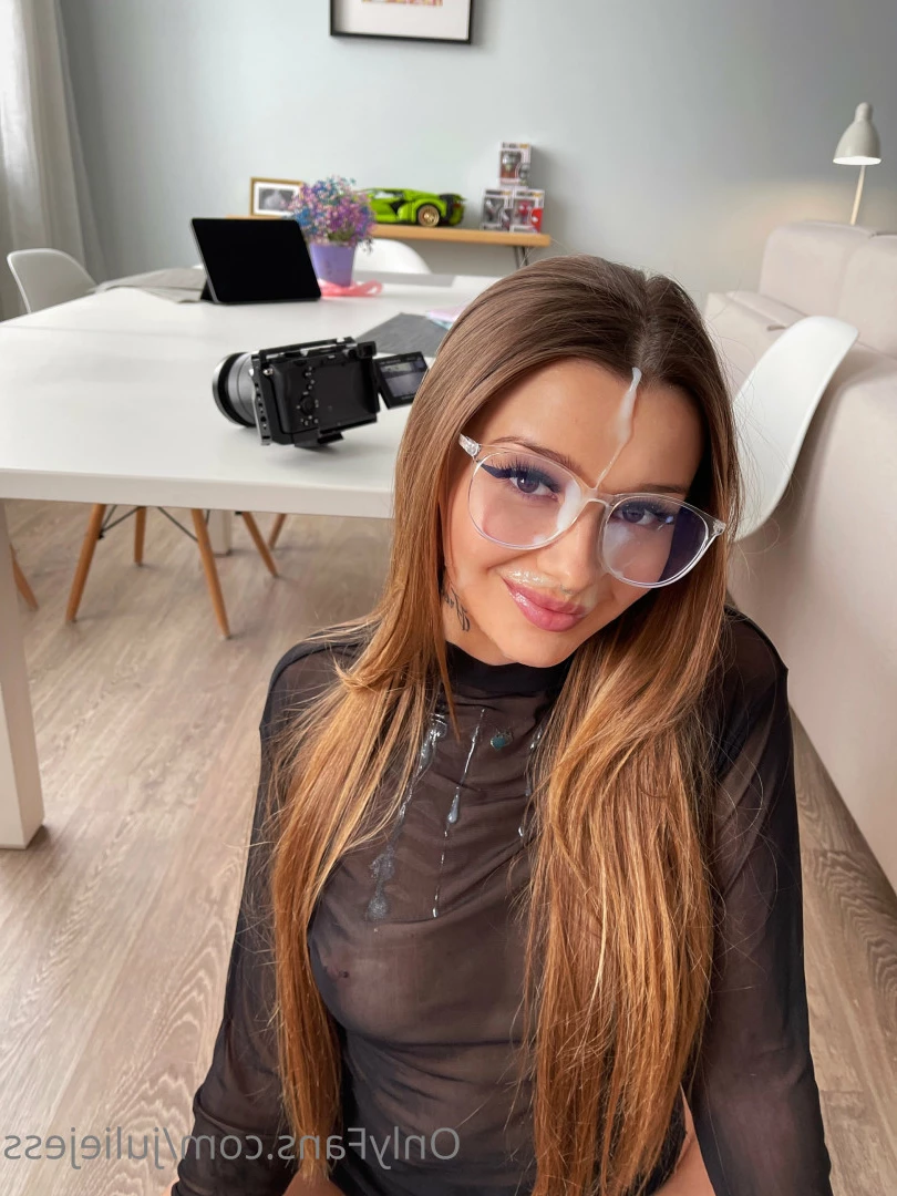 Julie Jess [ juliejess ] Onlyfans leaked photo 7332960 on Hotleaks.tv