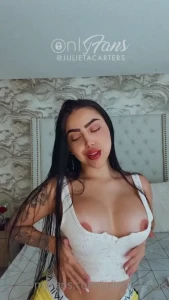 7445977