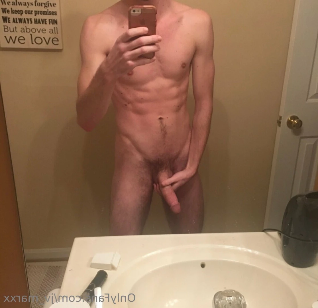 JV Marx [ jv_marxx ] Onlyfans leaked photo 7519069 on Hotleaks.tv