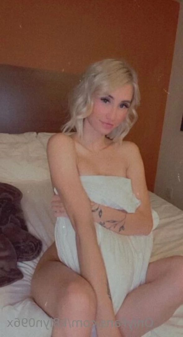 Kaitlyn [ k8lyn096x ] Onlyfans leaked photo 10585096 on Hotleaks.tv