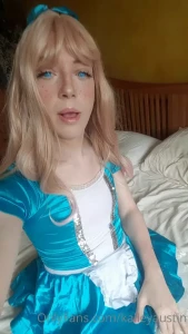 7428670