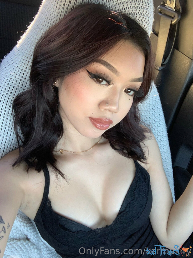 Karma 😻 [ karmak4y ] Onlyfans leaked photo 16718909 on Hotleaks.tv