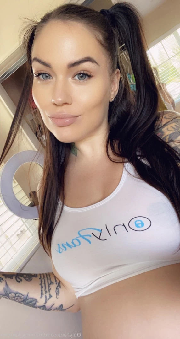 horniest_mom Onlyfans leaked photo 7407012 on Hotleaks.tv