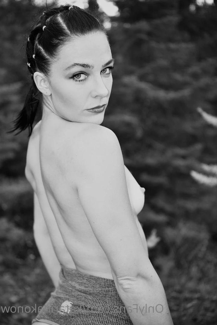 Katarina Konow [ katarinakonow ] Onlyfans leaked photo 7044642 on Hotleaks.tv