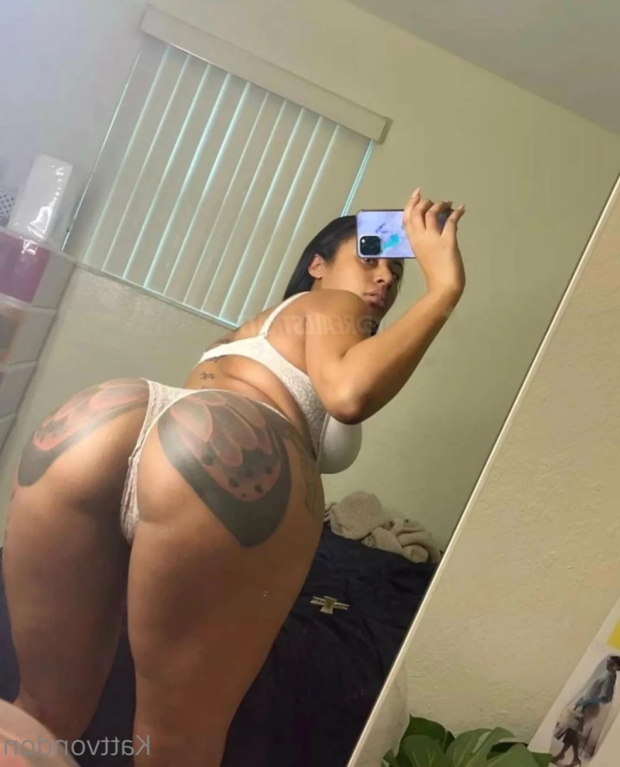 Realest Katt 🦋 [ kattfree ] Onlyfans leaked photo 11057420 on Hotleaks.tv