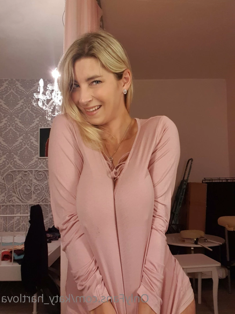Official Katerina Hartlova [ katy_hartlova ] Onlyfans leaked photo 7064821 on Hotleaks.tv