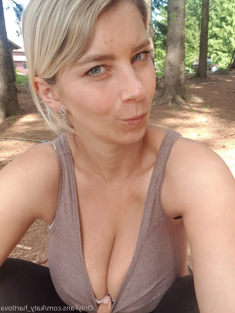 Official Katerina Hartlova [ katy_hartlova ] Onlyfans leaked photo 7074063 on Hotleaks.tv
