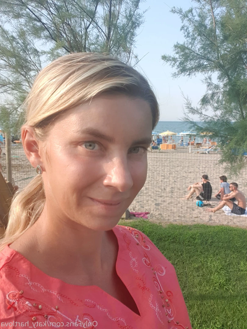 Official Katerina Hartlova [ katy_hartlova ] Onlyfans leaked photo 7085662 on Hotleaks.tv