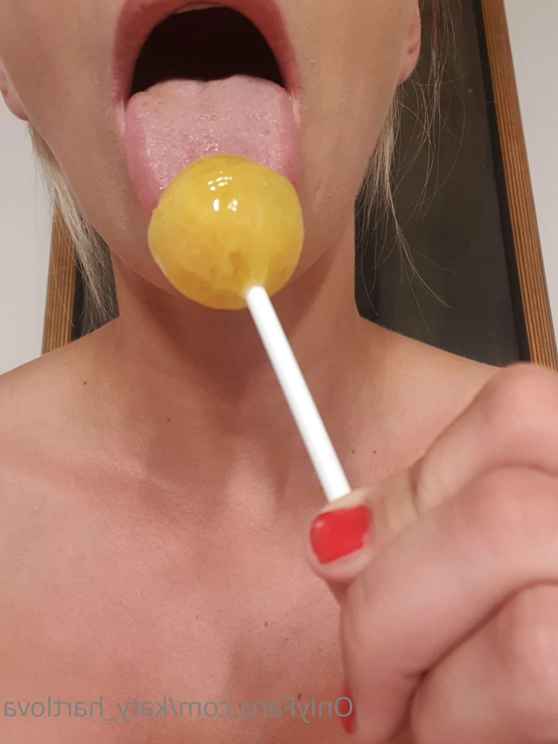 Official Katerina Hartlova [ katy_hartlova ] Onlyfans leaked photo 7096330 on Hotleaks.tv