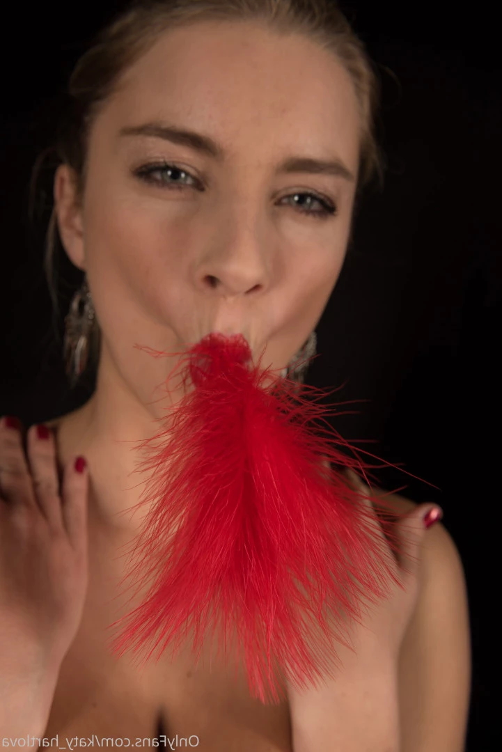 Official Katerina Hartlova [ katy_hartlova ] Onlyfans leaked photo 7098485 on Hotleaks.tv