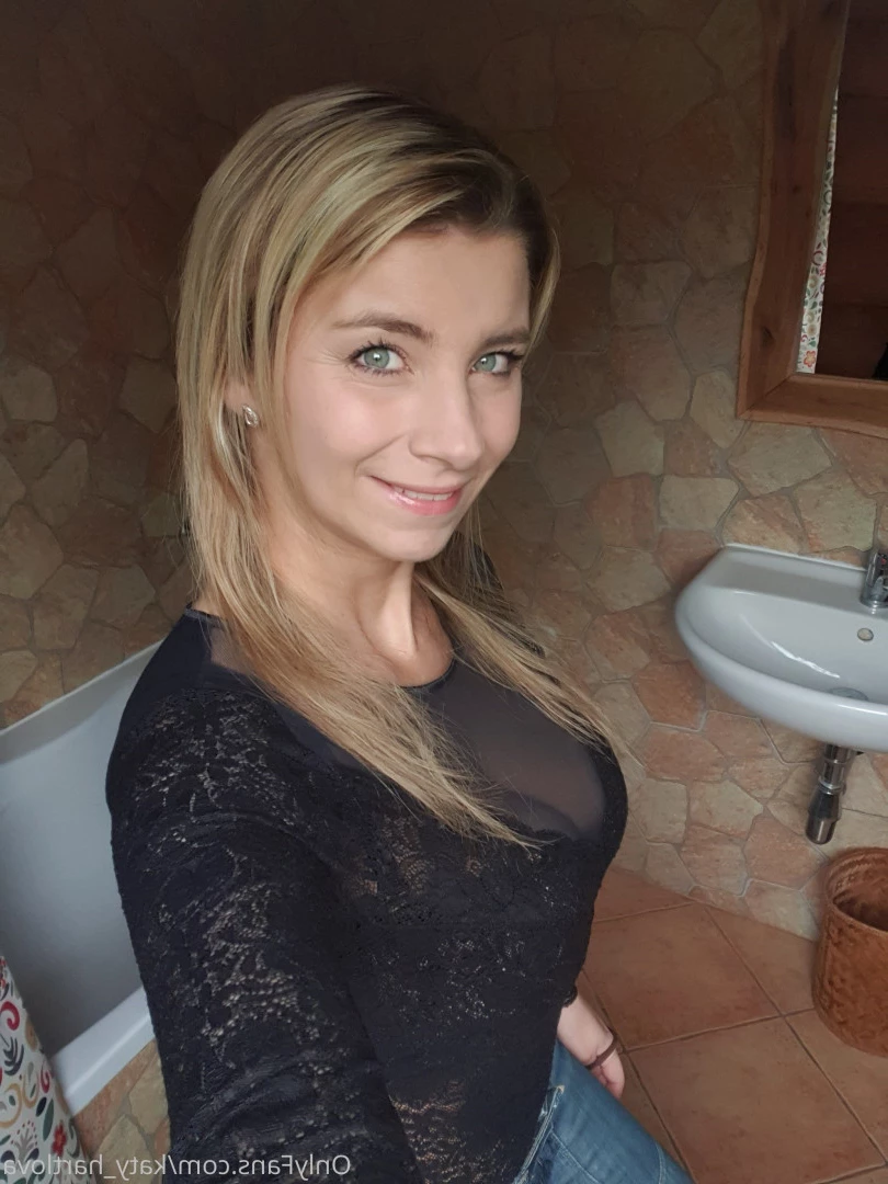 Official Katerina Hartlova [ katy_hartlova ] Onlyfans leaked photo 7098578 on Hotleaks.tv