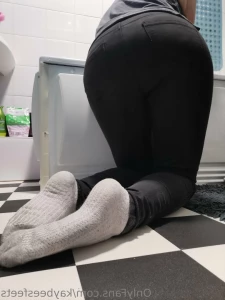 10744236