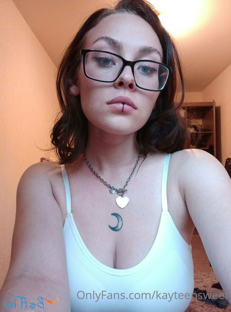 kayteensweet Onlyfans leaked photo 16844394 on Hotleaks.tv
