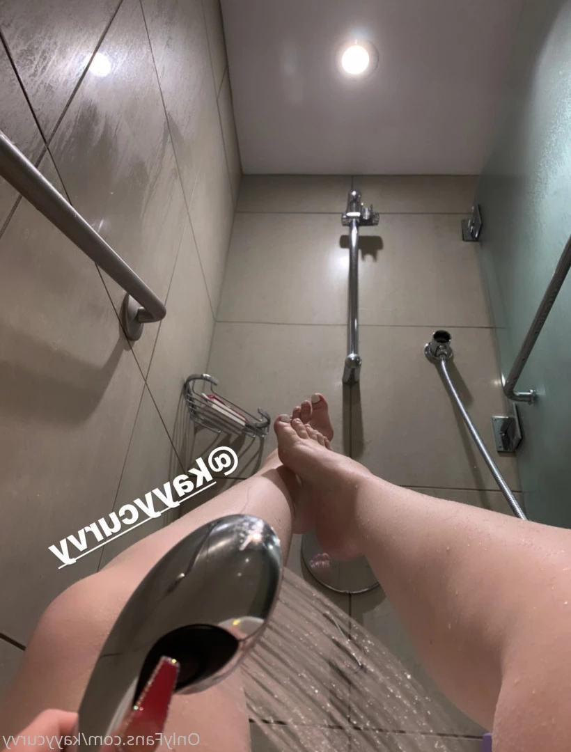 𝙆 𝘼 𝙔 𝙔👯 𝘾 𝙐 𝙍 𝙑 𝙔 [ kayycurvy ] Onlyfans leaked photo 7516505 on Hotleaks.tv
