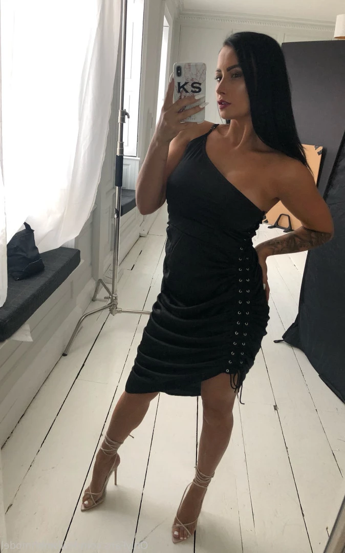 kelliSmith [ kellismithmodel ] Onlyfans leaked photo 7240907 on Hotleaks.tv