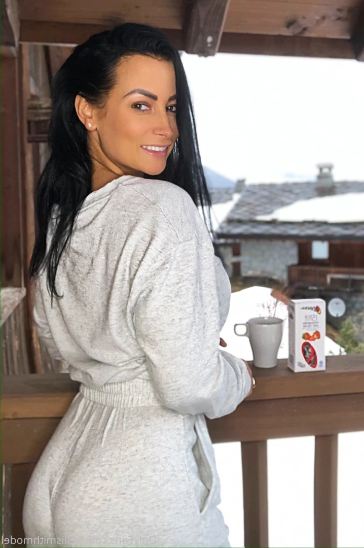 kelliSmith [ kellismithmodel ] Onlyfans leaked photo 7241042 on Hotleaks.tv