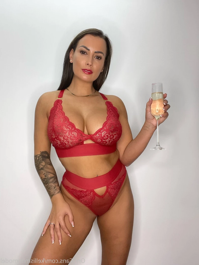 kelliSmith [ kellismithmodel ] Onlyfans leaked photo 7241992 on Hotleaks.tv