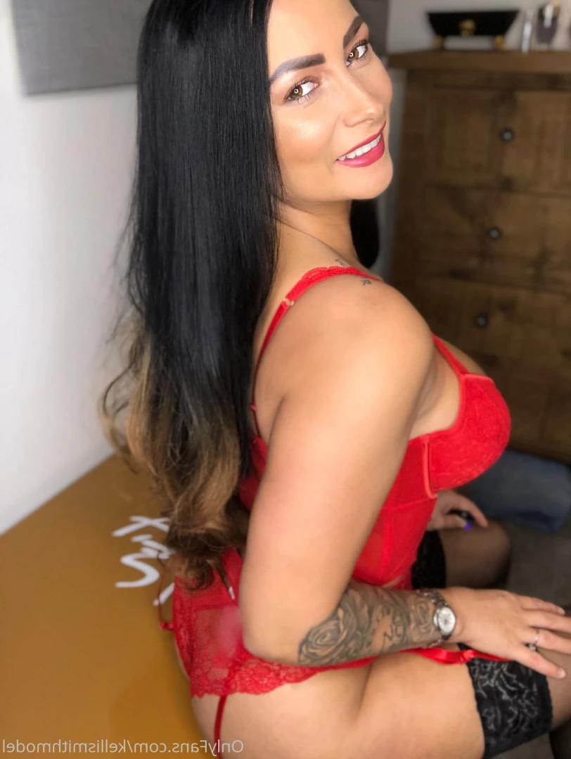 kelliSmith [ kellismithmodel ] Onlyfans leaked photo 7242057 on Hotleaks.tv