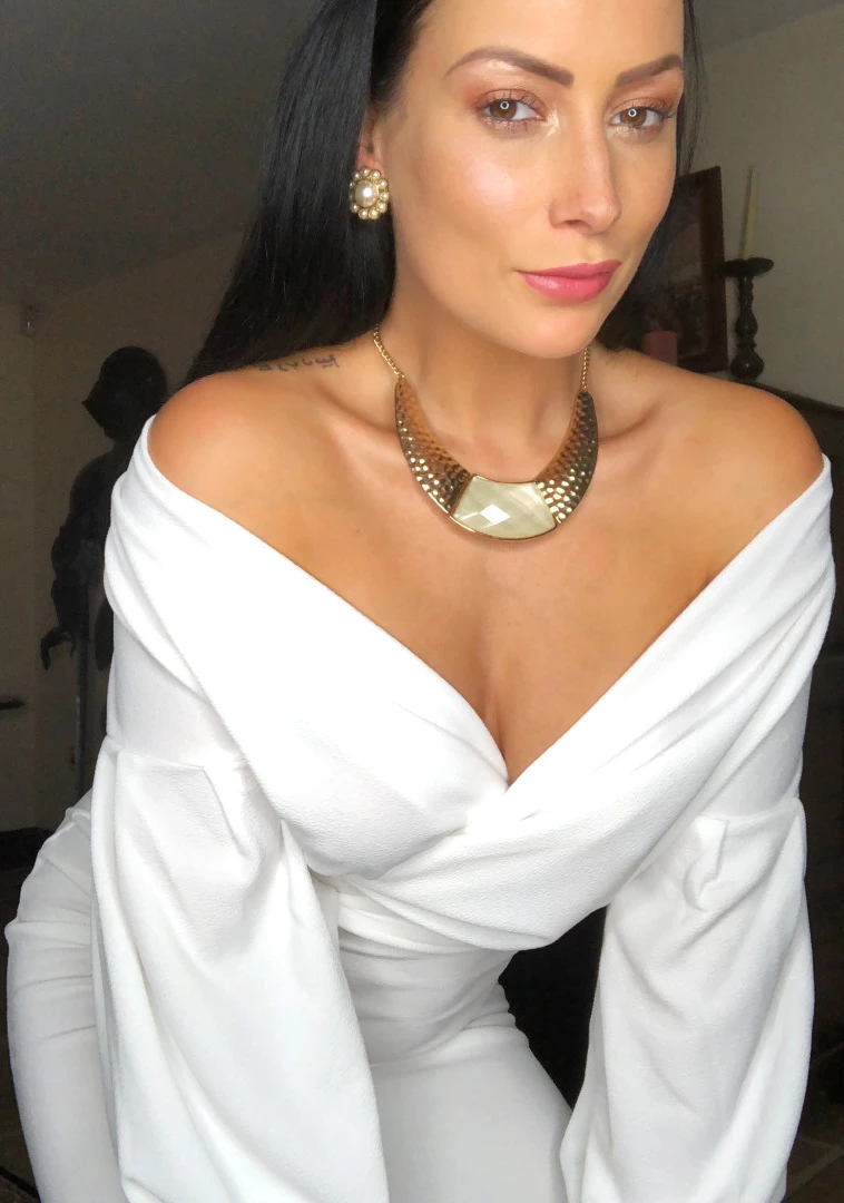 kelliSmith [ kellismithmodel ] Onlyfans leaked photo 7242445 on Hotleaks.tv