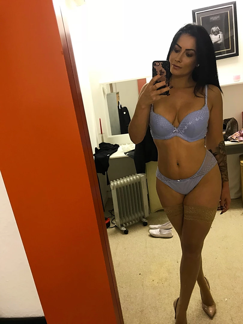kelliSmith [ kellismithmodel ] Onlyfans leaked photo 7242898 on Hotleaks.tv