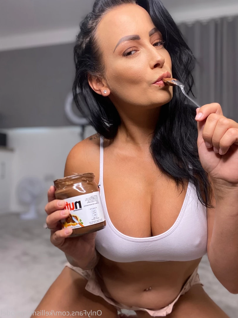 kelliSmith [ kellismithmodel ] Onlyfans leaked photo 7243652 on Hotleaks.tv