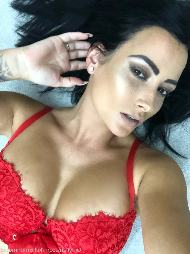 kelliSmith [ kellismithmodel ] Onlyfans leaked photo 7244735 on Hotleaks.tv