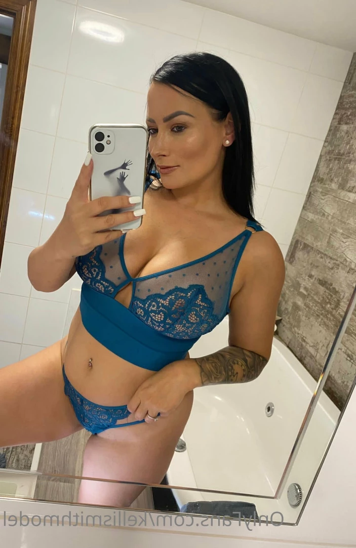 kelliSmith [ kellismithmodel ] Onlyfans leaked photo 7245290 on Hotleaks.tv