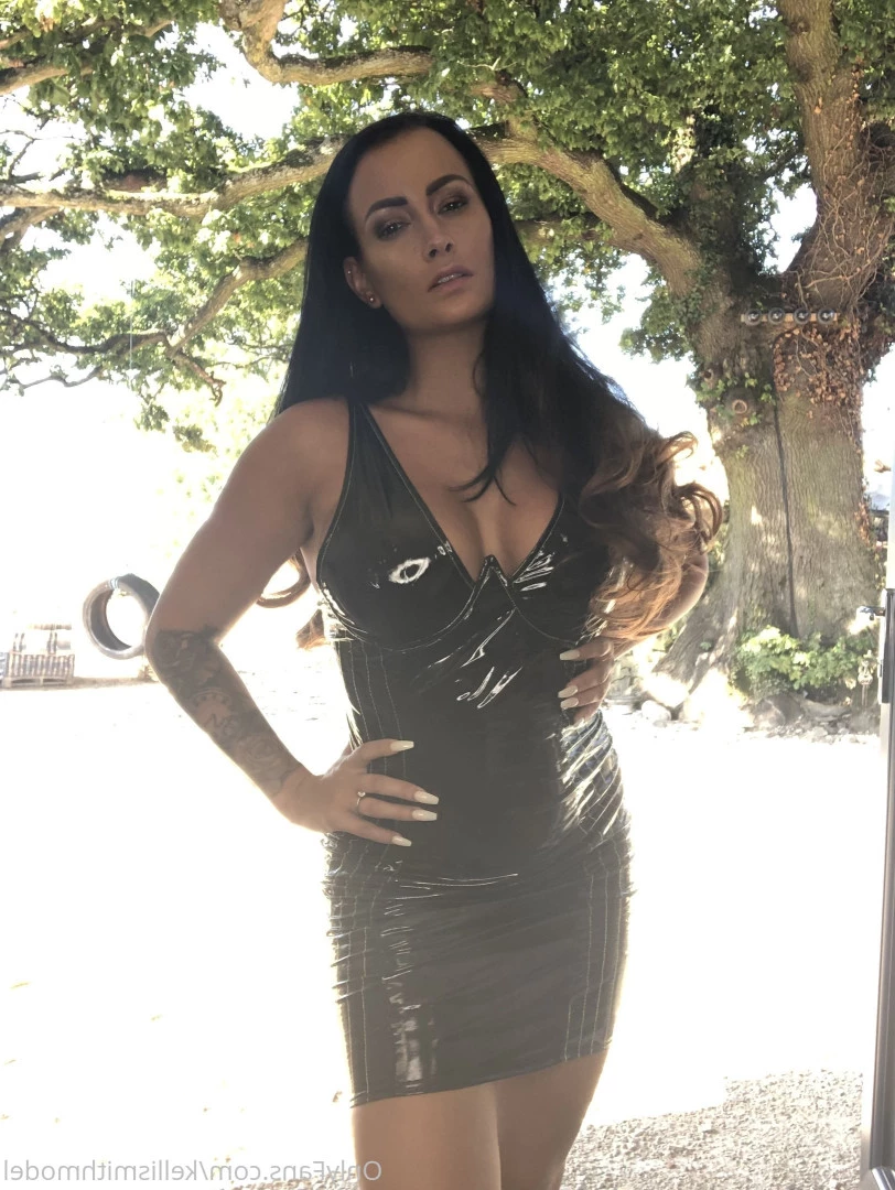 kelliSmith [ kellismithmodel ] Onlyfans leaked photo 7245469 on Hotleaks.tv