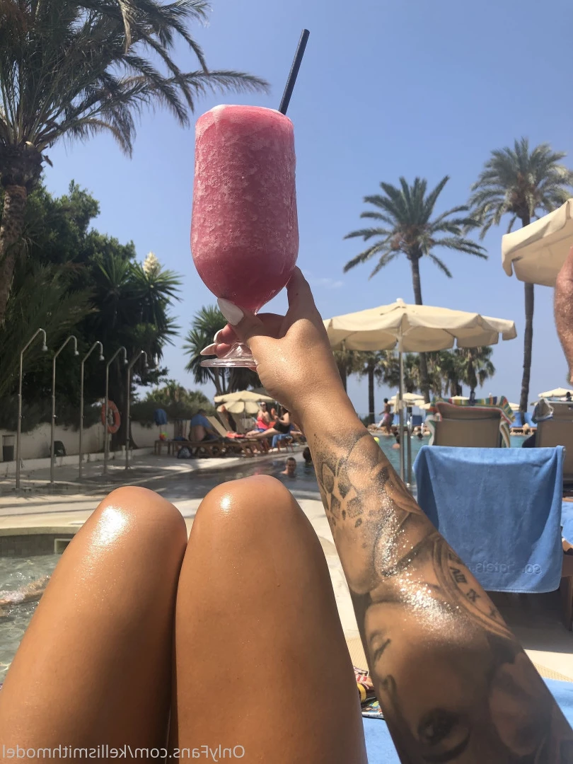kelliSmith [ kellismithmodel ] Onlyfans leaked photo 7245915 on Hotleaks.tv