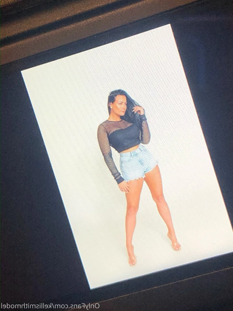 kelliSmith [ kellismithmodel ] Onlyfans leaked photo 7247363 on Hotleaks.tv