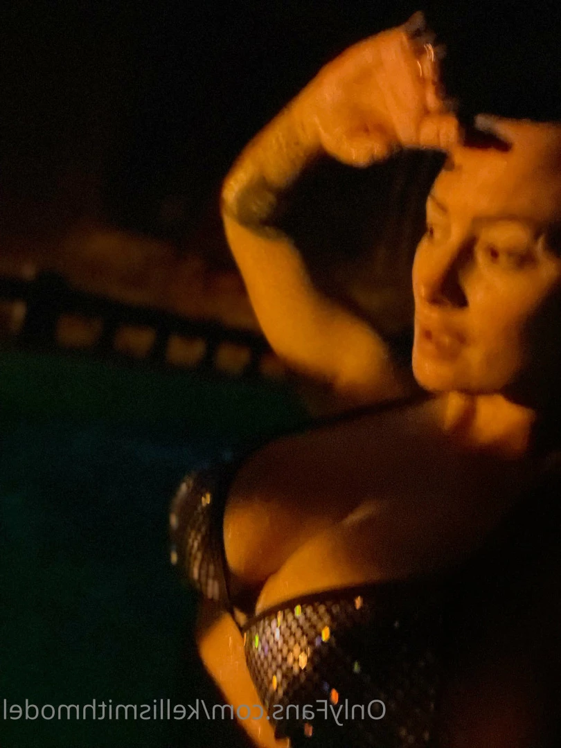 kelliSmith [ kellismithmodel ] Onlyfans leaked photo 7249155 on Hotleaks.tv