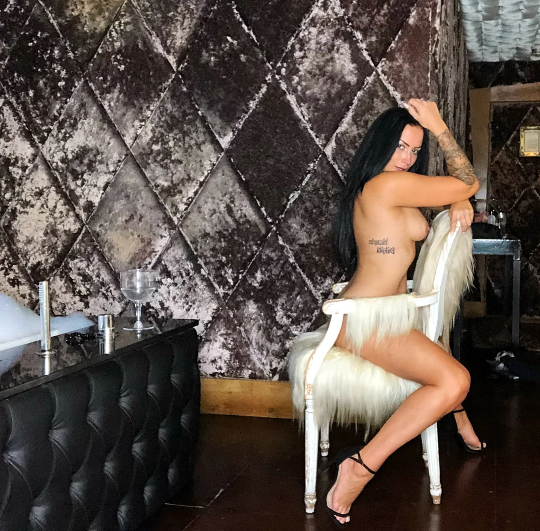 kelliSmith [ kellismithmodel ] Onlyfans leaked photo 7251452 on Hotleaks.tv