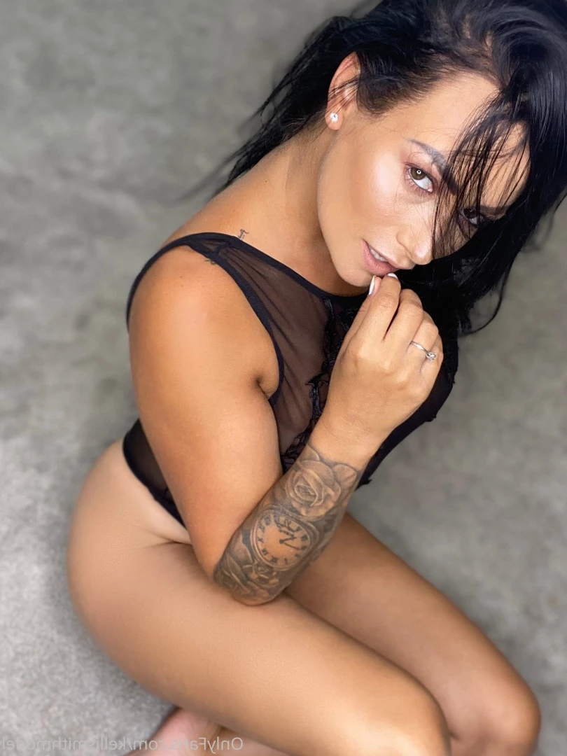 kelliSmith [ kellismithmodel ] Onlyfans leaked photo 7256155 on Hotleaks.tv