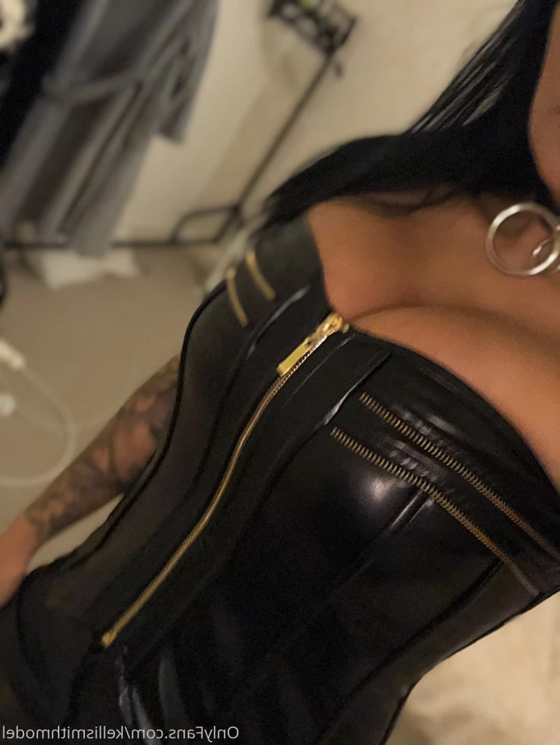 kelliSmith [ kellismithmodel ] Onlyfans leaked photo 7256556 on Hotleaks.tv