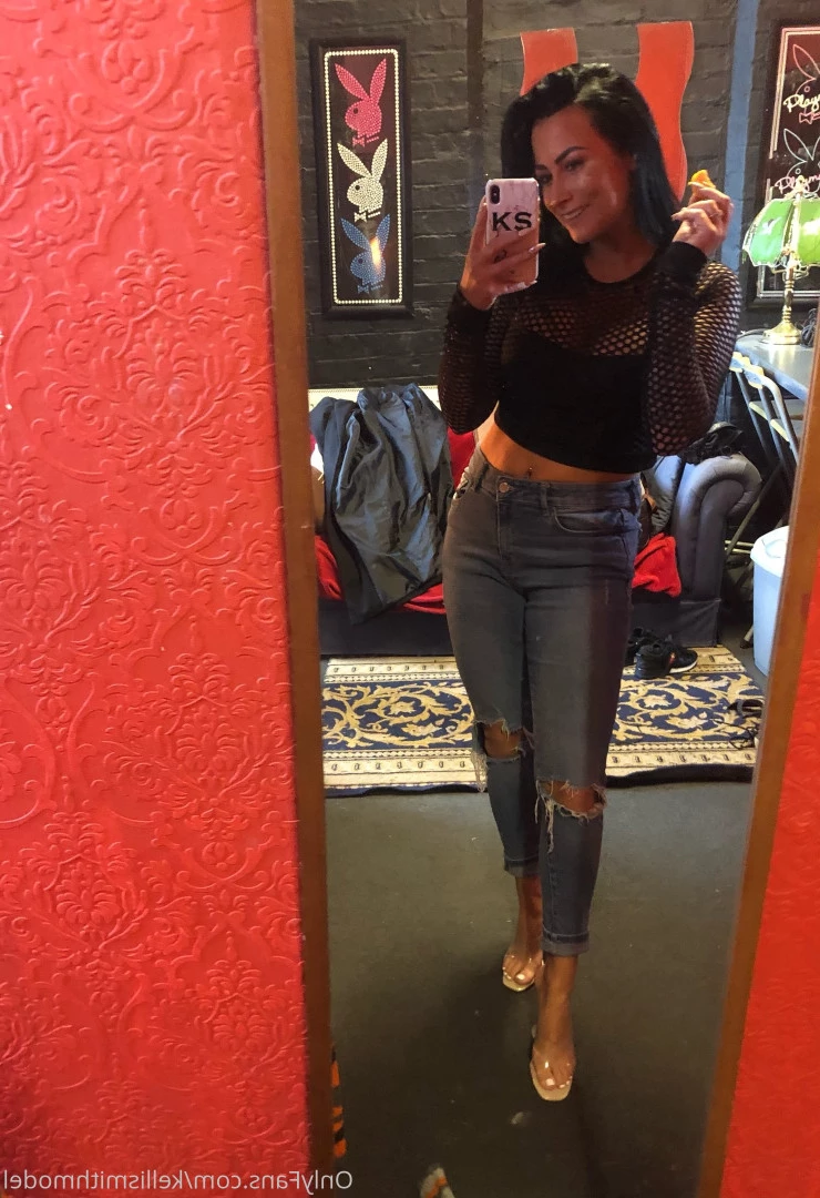 kelliSmith [ kellismithmodel ] Onlyfans leaked photo 7260803 on Hotleaks.tv