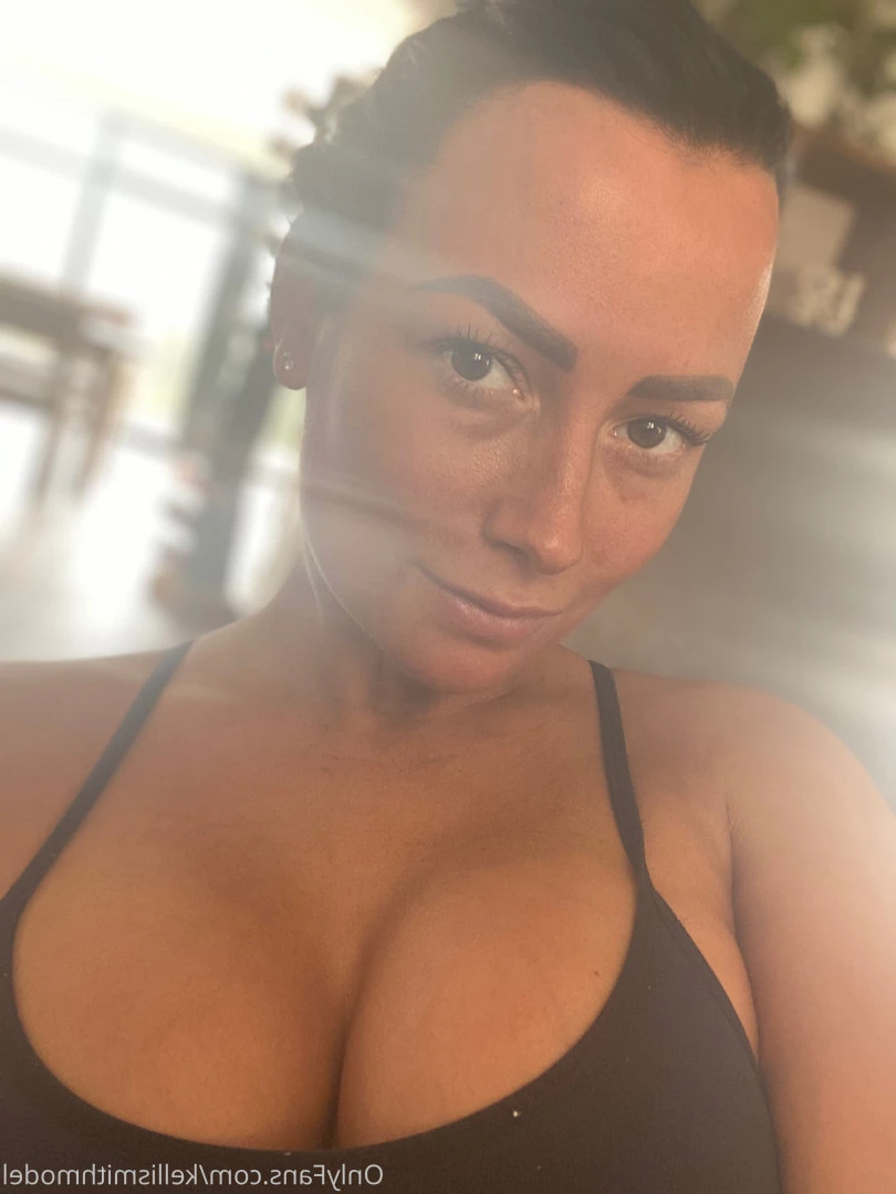 kelliSmith [ kellismithmodel ] Onlyfans leaked photo 7260873 on Hotleaks.tv