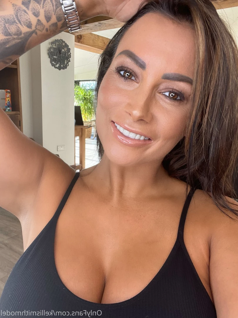 kelliSmith [ kellismithmodel ] Onlyfans leaked photo 7262110 on Hotleaks.tv