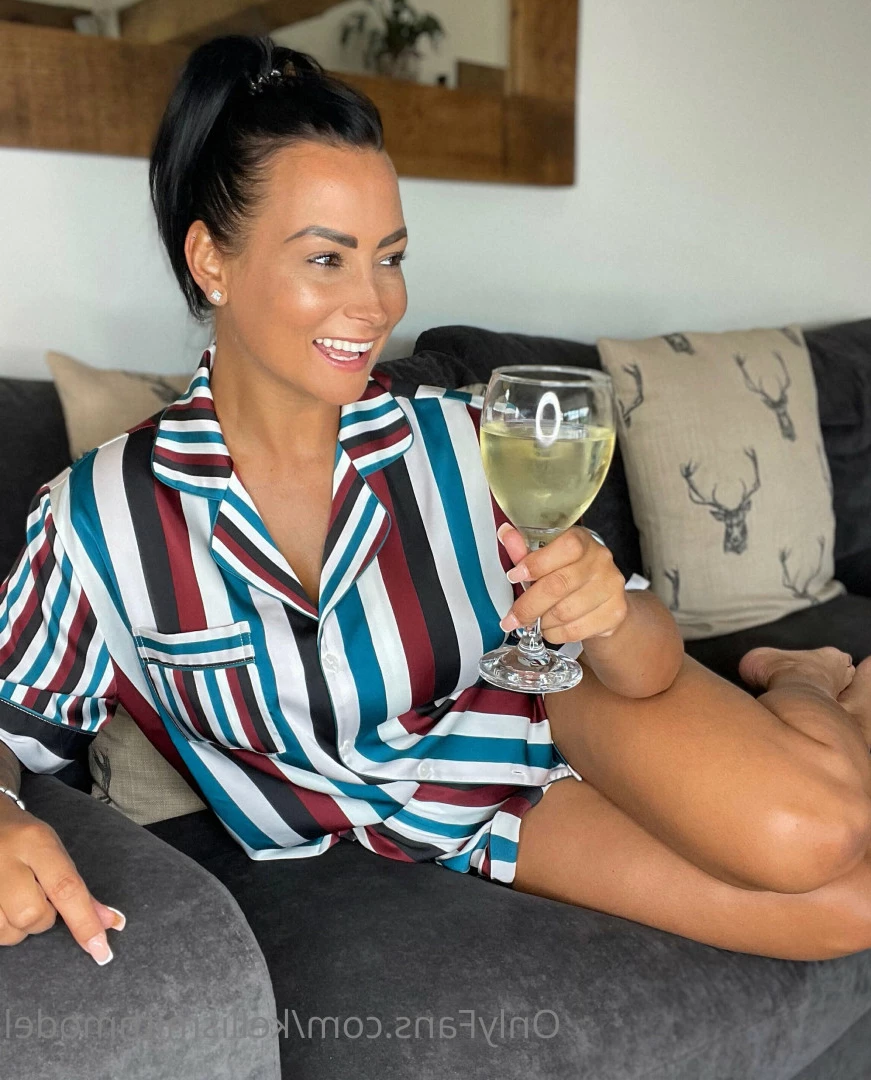 kelliSmith [ kellismithmodel ] Onlyfans leaked photo 7262957 on Hotleaks.tv