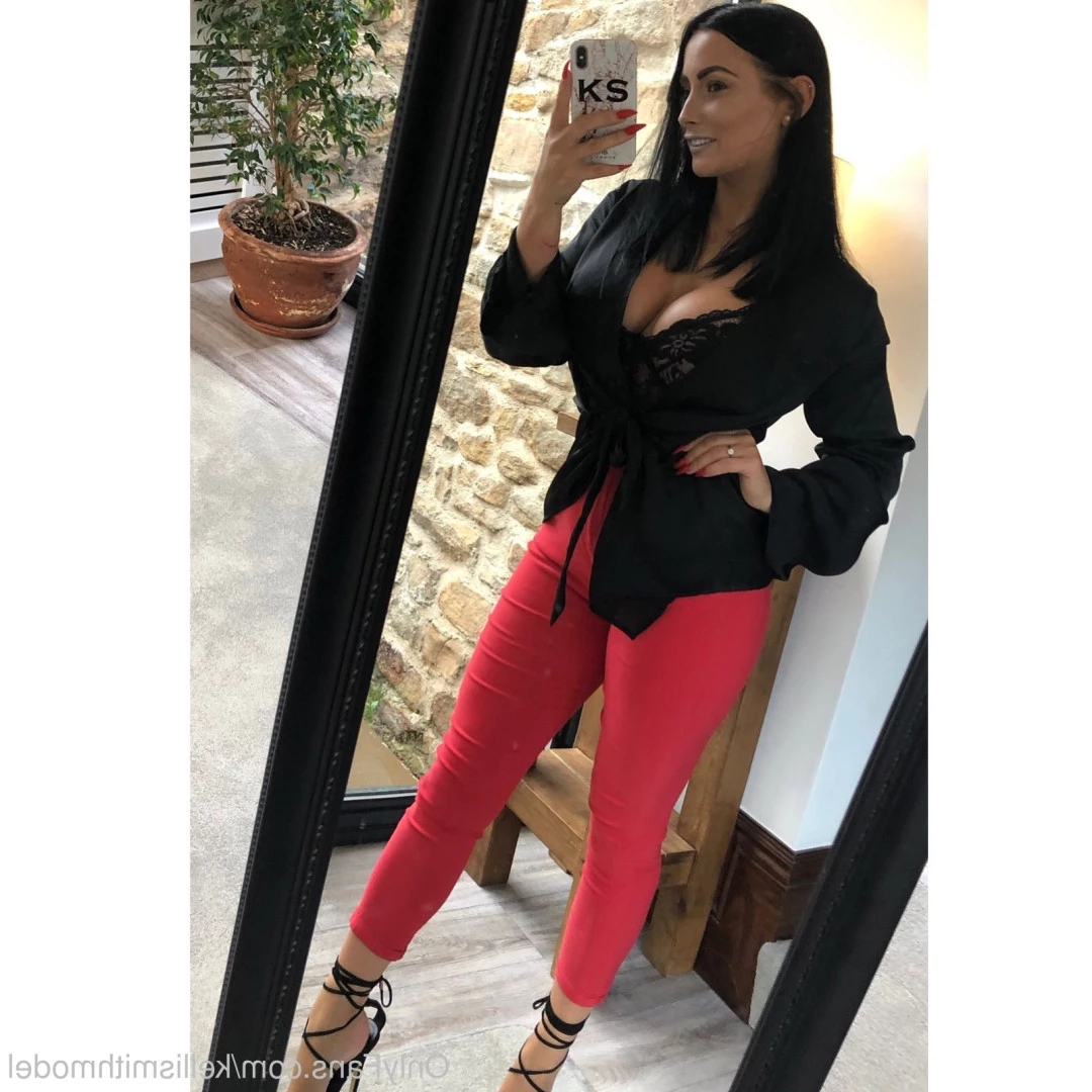 kelliSmith [ kellismithmodel ] Onlyfans leaked photo 7262989 on Hotleaks.tv