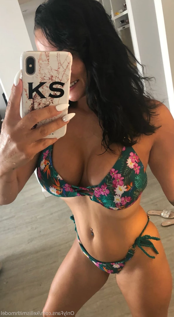 kelliSmith [ kellismithmodel ] Onlyfans leaked photo 7263325 on Hotleaks.tv
