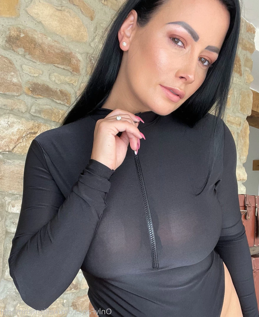kelliSmith [ kellismithmodel ] Onlyfans leaked photo 7265465 on Hotleaks.tv