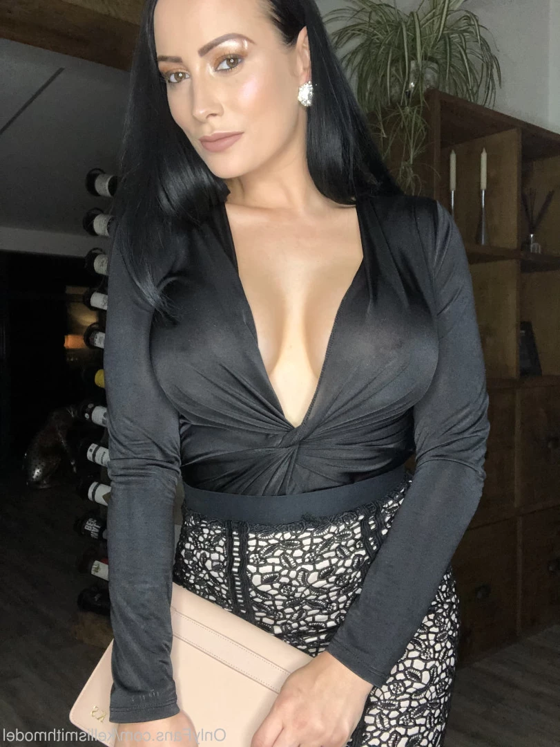 kelliSmith [ kellismithmodel ] Onlyfans leaked photo 7265924 on Hotleaks.tv