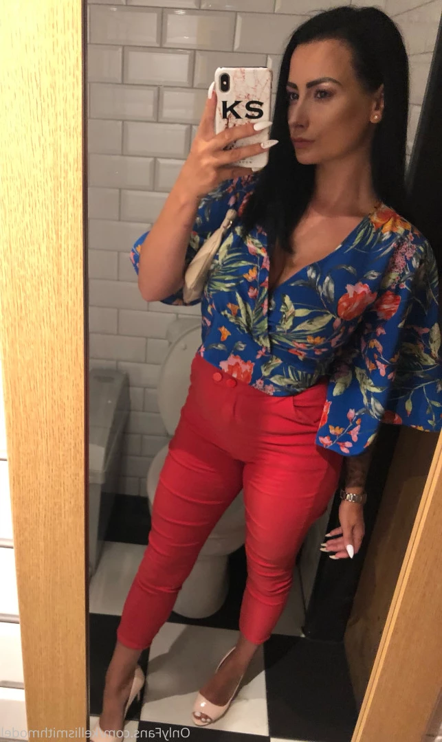 kelliSmith [ kellismithmodel ] Onlyfans leaked photo 7268532 on Hotleaks.tv