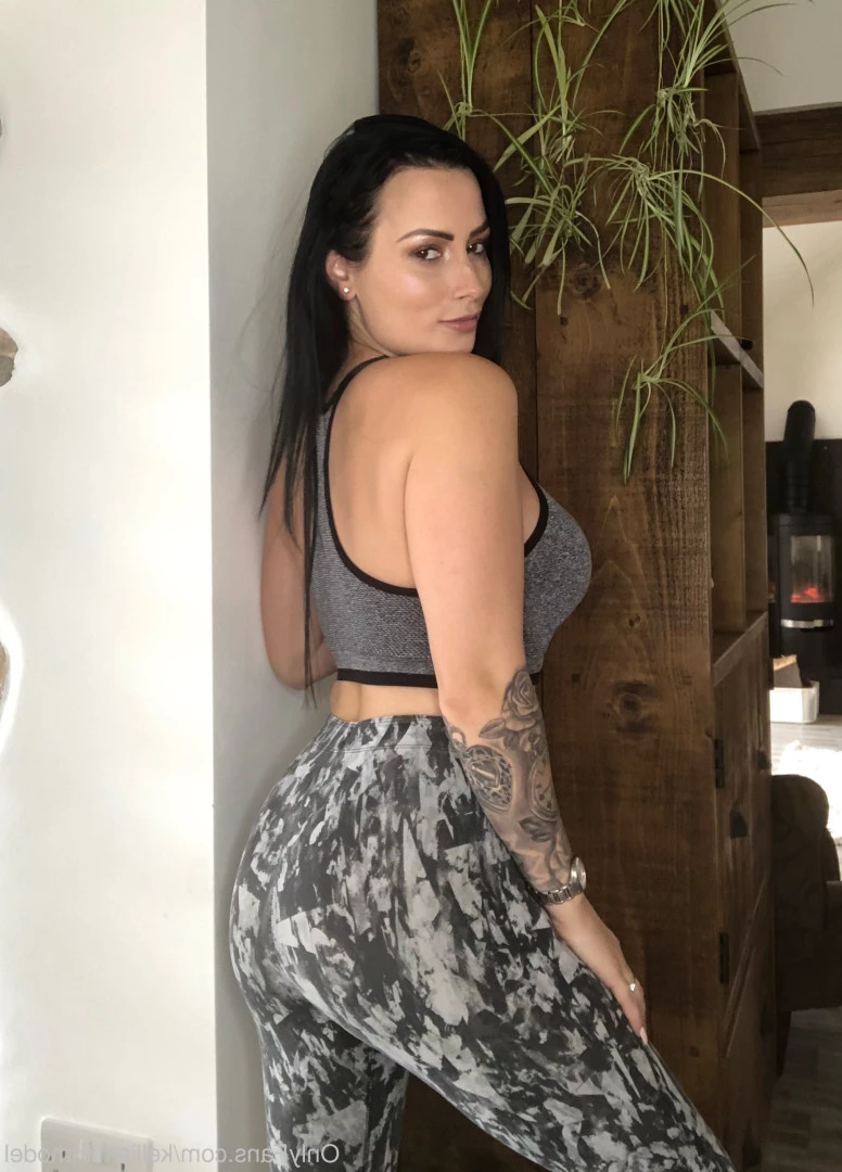 kelliSmith [ kellismithmodel ] Onlyfans leaked photo 7268883 on Hotleaks.tv
